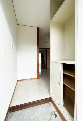 城ノ内コーポの玄関