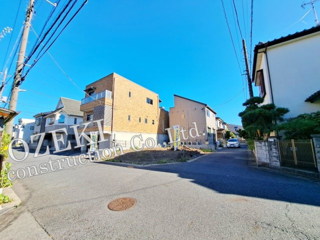 越谷市登戸町新築戸建て　-Fino aurora house FIT2-の前面道路含む現地写真