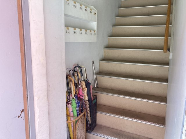 西宮市鳴尾町１丁目の賃貸マンションのロビー