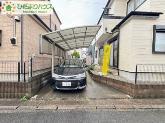 北本市東間7丁目　中古一戸建ての駐車場