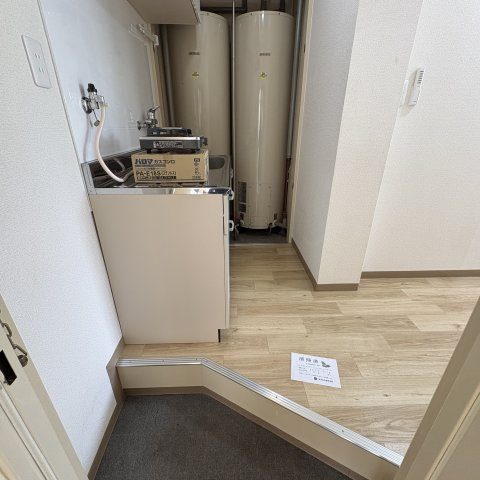 水元マンションの玄関