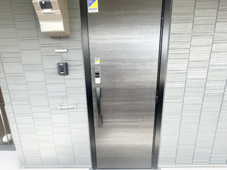 【玄関】 | D-east