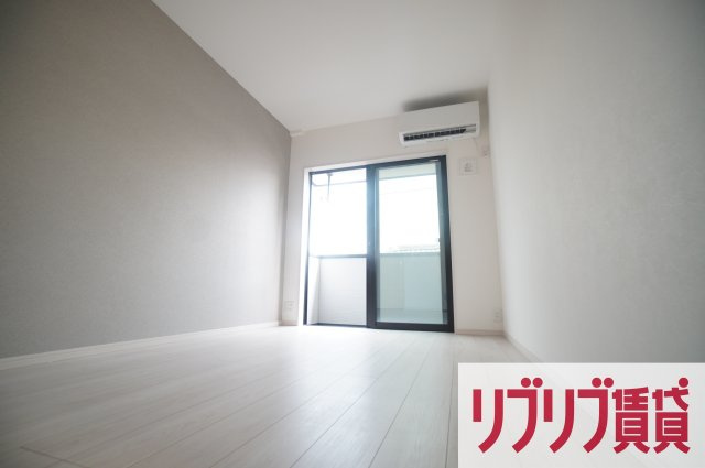 MELDIA東千葉Ⅱの居間・リビング