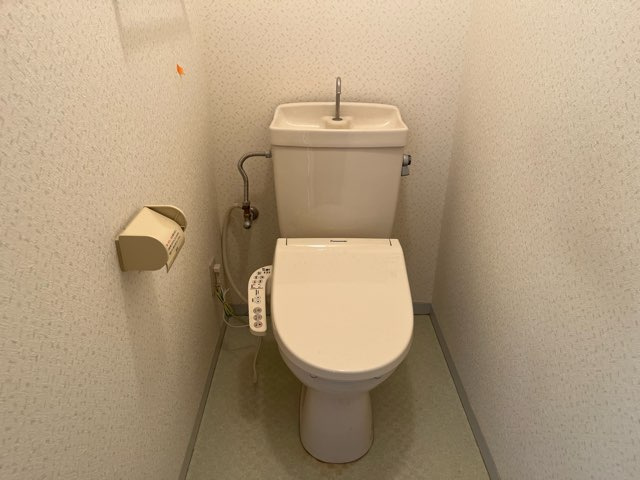 メゾン堀川　B棟のトイレ