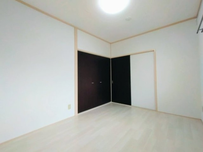 【洋室】 | コーポニュー吹上