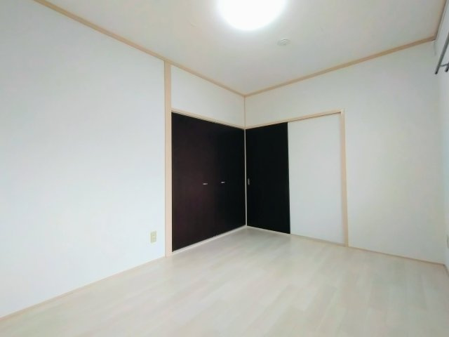 【洋室】 | コーポニュー吹上