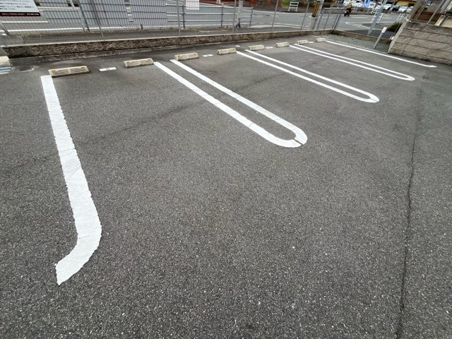 ル ソレイユの駐車場