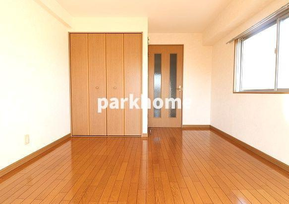 レジデンス山手の洋室|きれいな洋室です