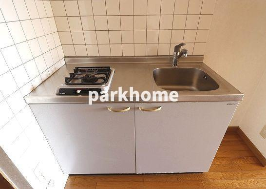 レジデンス山手のキッチン|使いやすいキッチンです