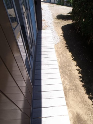 【バルコニー】 | 亀井町平野貸家 | 日なたでくつろぐことも☆