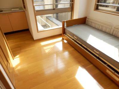 こまかも川の内装|室内