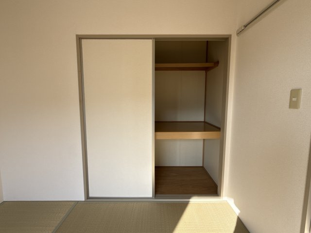 第５グリーンハイツ　B棟の収納