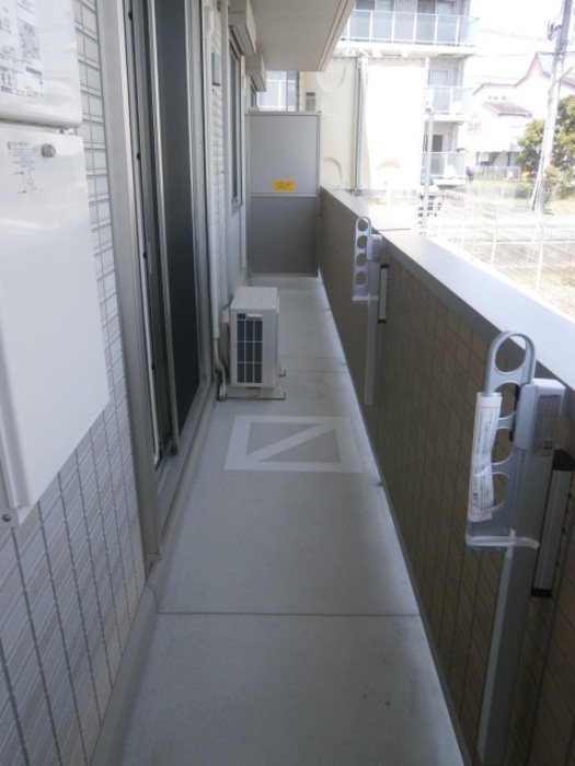 アーバンハイツ川田のバルコニー