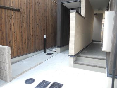PATIO de.二条城（パティオデ二条城）のエントランス