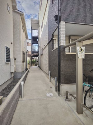 【エントランス】 | STREAM