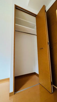 【収納】 | リーガル京町堀II