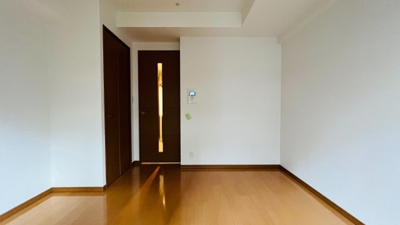 【寝室】 | リーガル京町堀II