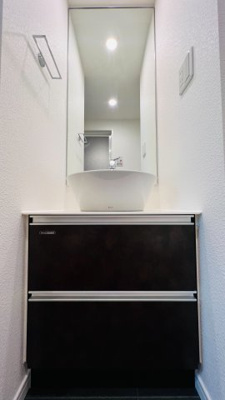 【独立洗面台】 | リーガル京町堀II