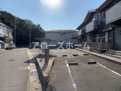 【駐車場】 | アメージングエステート | 室内写真準備中
