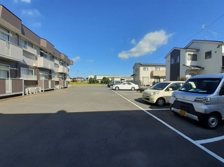 【駐車場】 | エルディムＱ | 駐車場