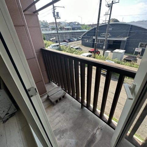 ハイツラポートAのバルコニー