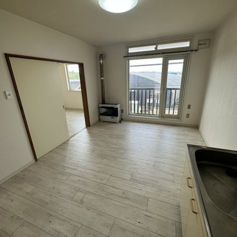 ハイツラポートAの居間・リビング