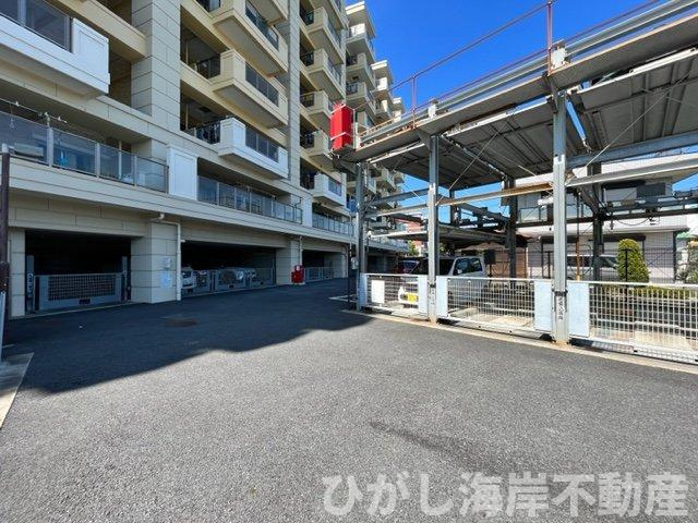 グランシティユーロレジデンス平塚の駐車場|駐車場
