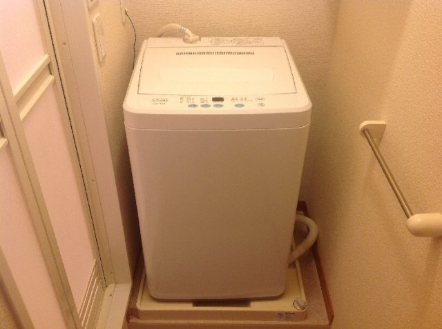 レオパレスタツキのその他共用部分|洗濯機