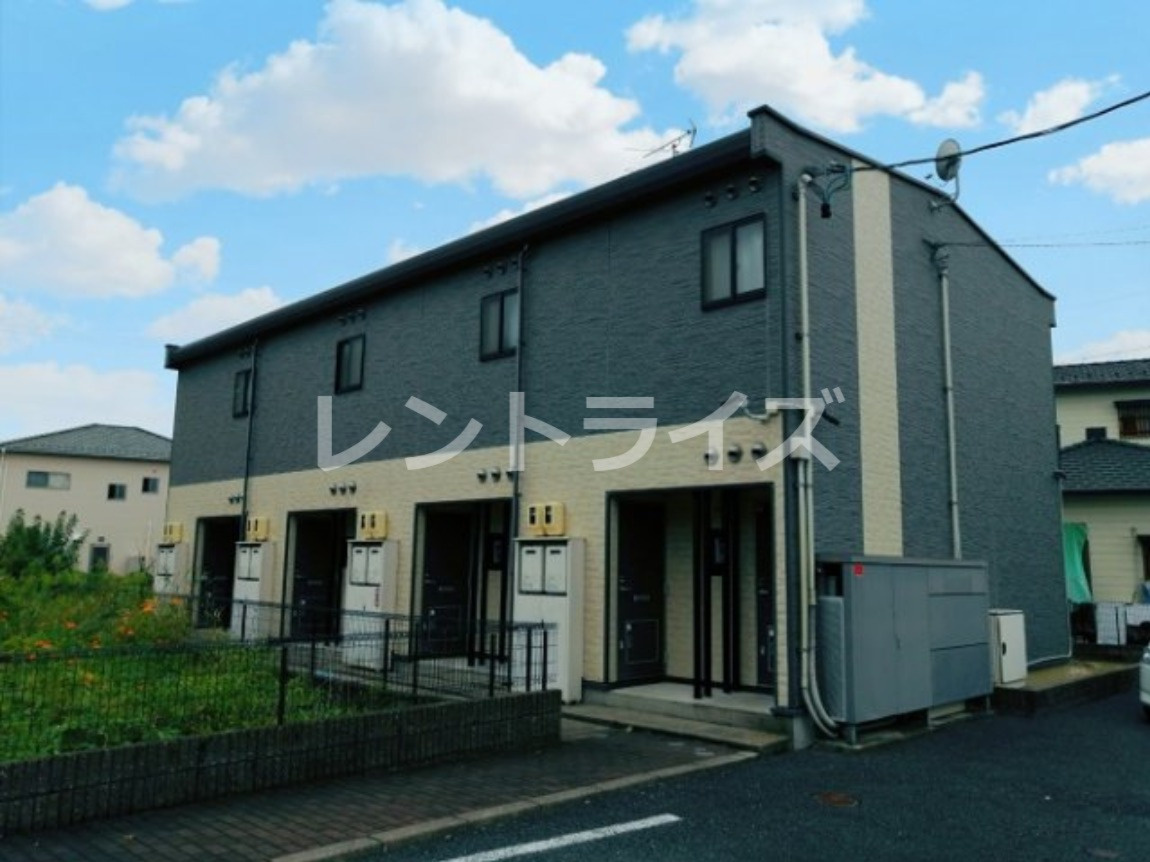 レオパレスタツキの外観