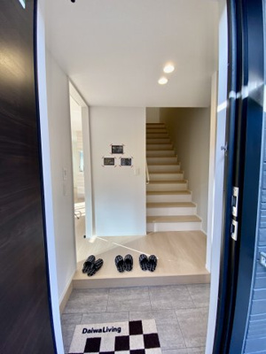 【玄関】 | メゾネット岩橋Ⅱ