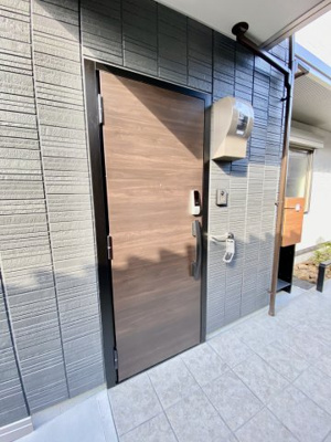 【玄関】 | メゾネット岩橋Ⅱ