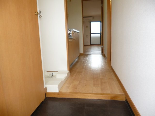 ＪＲＢハイツ倉敷駅前の玄関