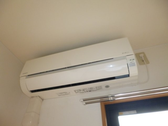 ＪＲＢハイツ倉敷駅前の設備|エアコン