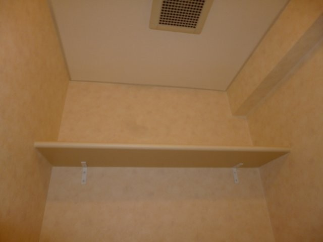ＪＲＢハイツ倉敷駅前のトイレ|トイレ棚