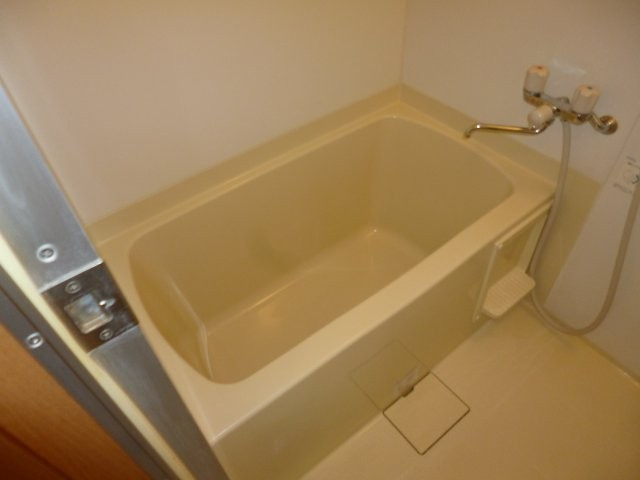 ＪＲＢハイツ倉敷駅前の浴室