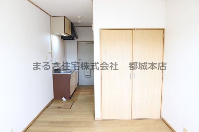 エレファント中之丸の洋室