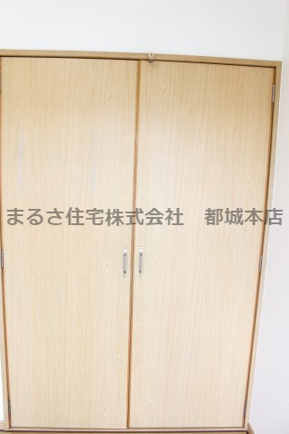 エレファント中之丸の収納