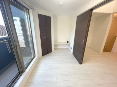 【寝室】 | ルミエール・エタンセルｓｉｘ