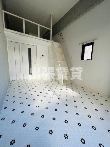 仲介手数料0円！G style 栄東の居間・リビング