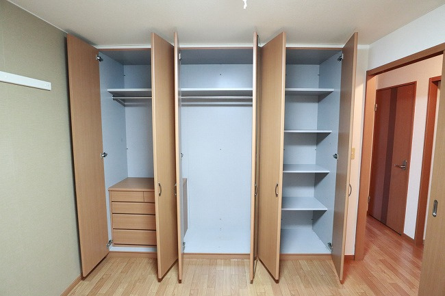 彩都花ノ岡の収納