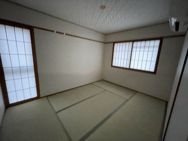 ルミエール東灘の居間・リビング