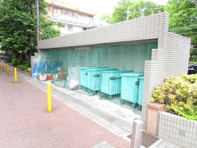 アーバンイーストのエントランス