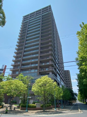 【中古マンション】デリード大津におの浜レイクサイドタワーの外観