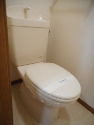 【トイレ】 | セゾン・ヴィラ | コンパクトで使いやすいトイレです