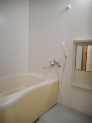 【浴室】 | セゾン・ヴィラ | お風呂で日々の疲れを落としましょう