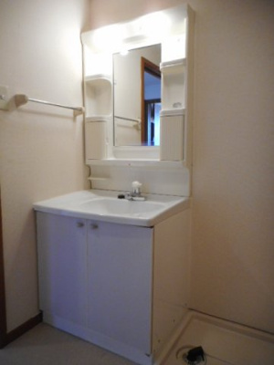 【洗面所】 | セゾン・ヴィラ | 広い洗面スペース