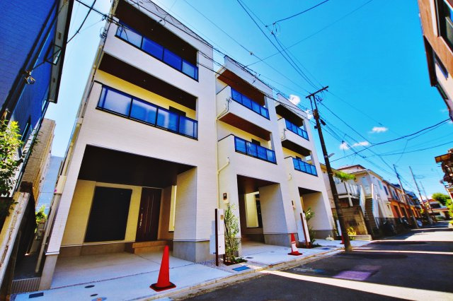 JR南武線「武蔵新城」【高断熱新築戸建】床暖房・SICありの画像