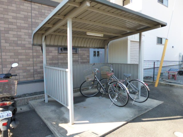カルティエのその他共用部分|駐輪場