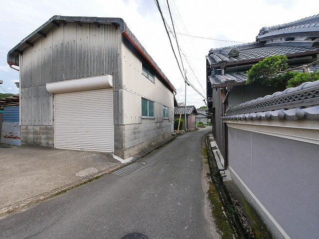 八島町貸家の周辺