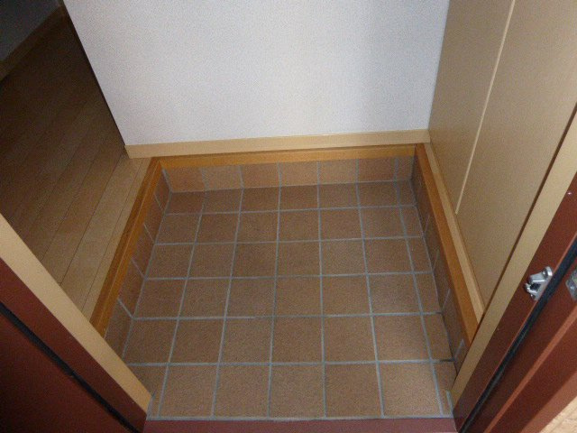 シャーメゾンかみやＡの玄関